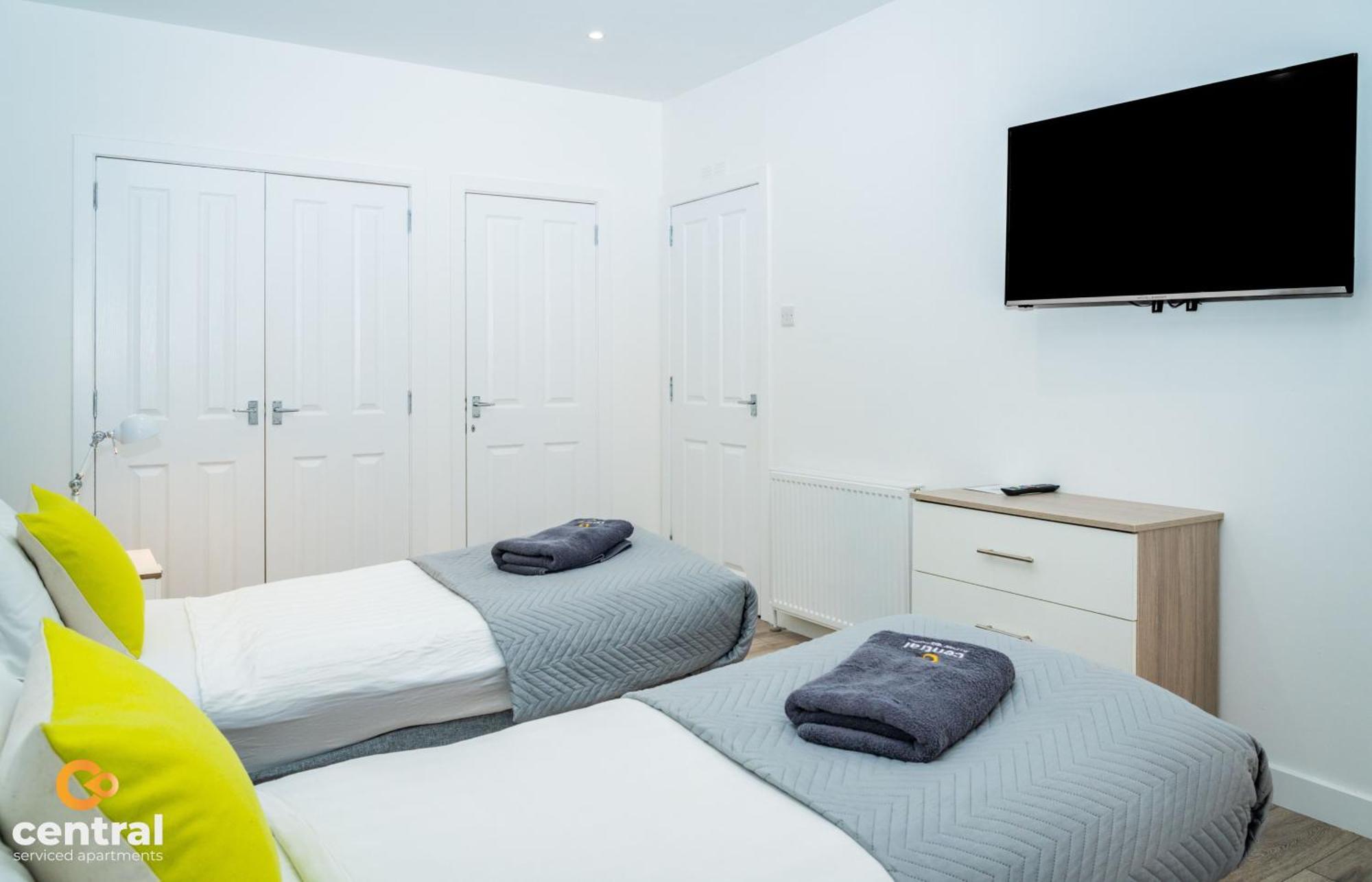 Central Serviced Apartments - 2 Bedroom - Walk Away From City Centre & Universities - Sleeps 4 - 1 X Double 2 X Single - Smart Tvs In All Rooms - Short Term Stays Welcome - Walk Away From Train & Bus Station - Preferred Location For Short Stay In Dun Dundee Exteriör bild