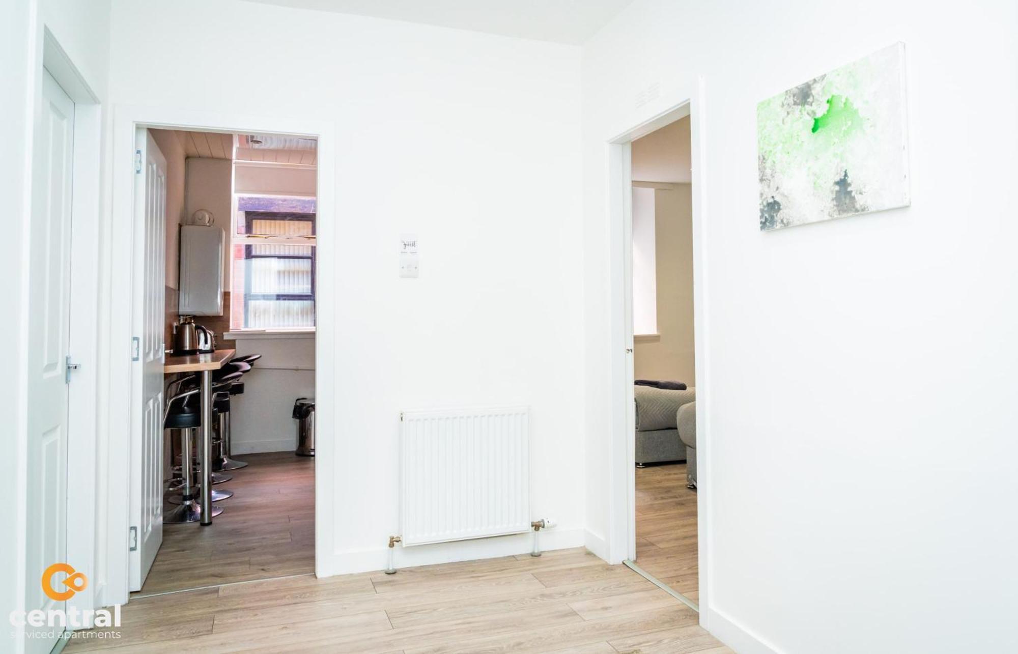 Central Serviced Apartments - 2 Bedroom - Walk Away From City Centre & Universities - Sleeps 4 - 1 X Double 2 X Single - Smart Tvs In All Rooms - Short Term Stays Welcome - Walk Away From Train & Bus Station - Preferred Location For Short Stay In Dun Dundee Exteriör bild